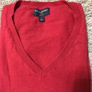 Banana Republic v-neck wool sweater